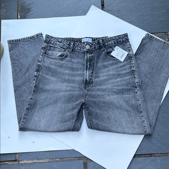 Zara Women's Gray stone washed Straight Leg Jeans Size 12 straight leg - Picture 1 of 6